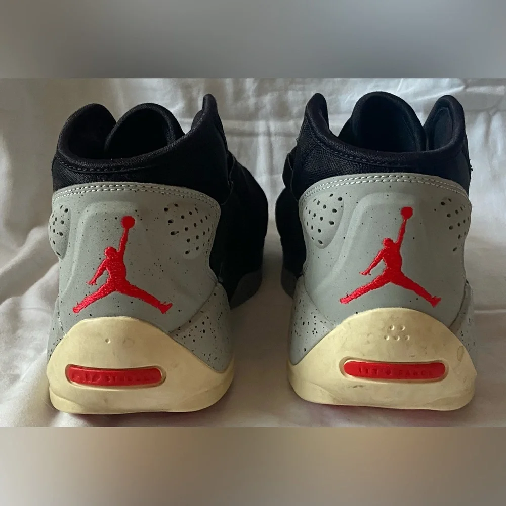Nike Air Jordan Zion 2 Black Cement GS Trainers Sneakers GS Sz 7Y EUC